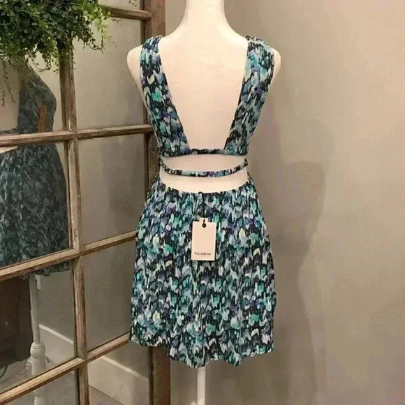 Pull & Bear Patterned Dress - Picture 4 of 6